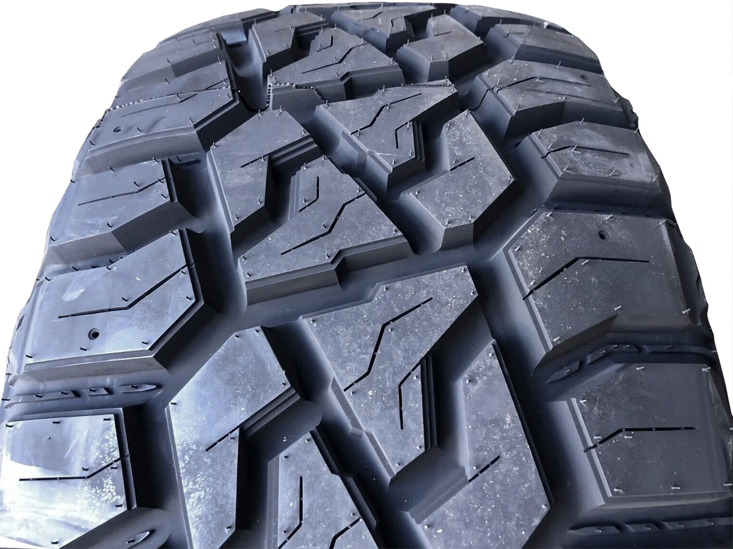 Tire fortune tormenta r/t fsr309 lt 275/65r20 load e 10 ply rt rugged terrain