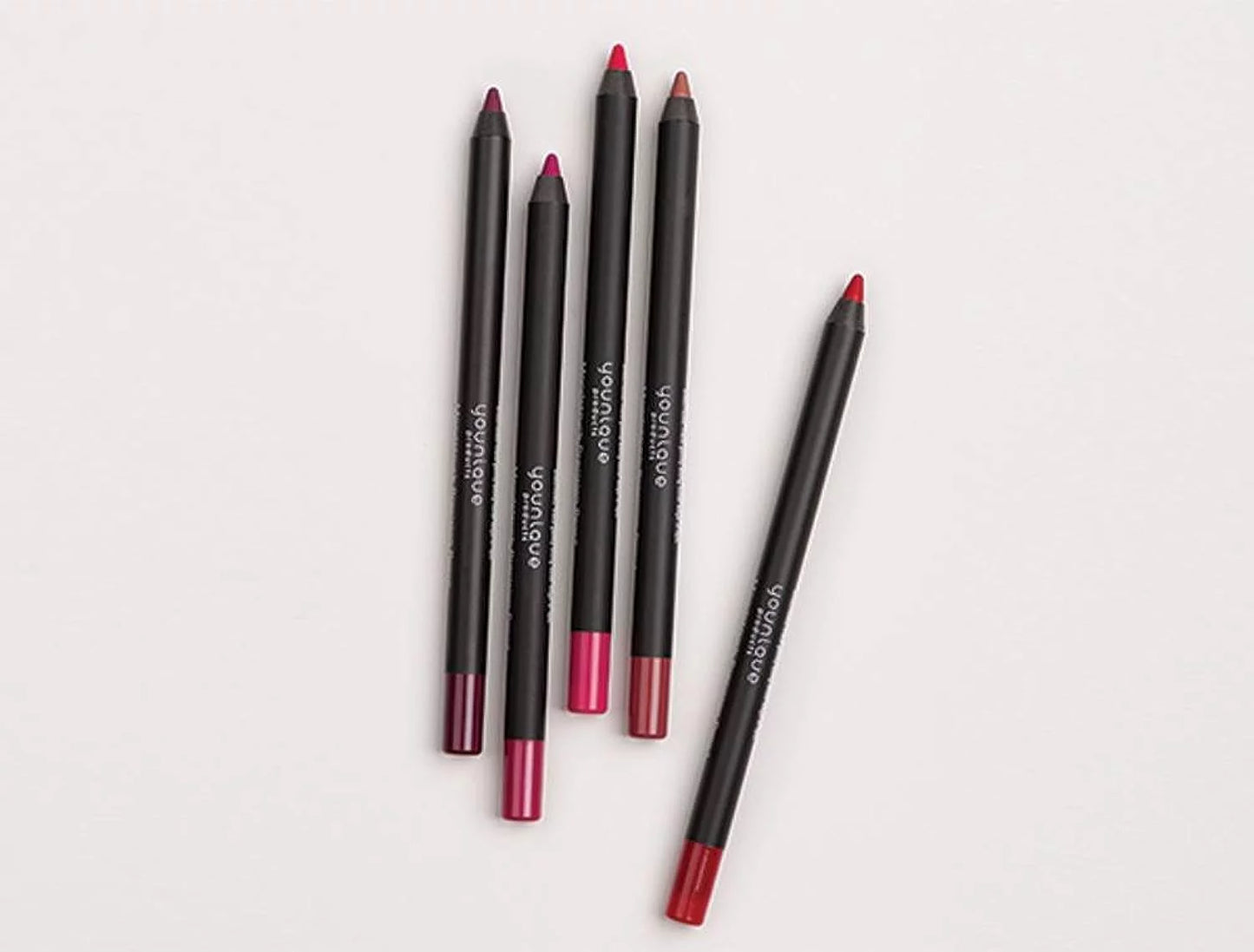 Younique popular red coral moodstruck precision pencil lip liner long-wearing, waterproof, smudge-proof pencil liners.